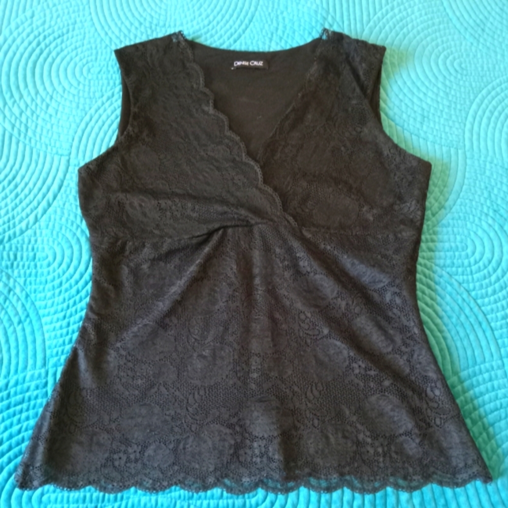 BLACK Lace tank top 🖤 cute and sexy! WOMENS Sz small